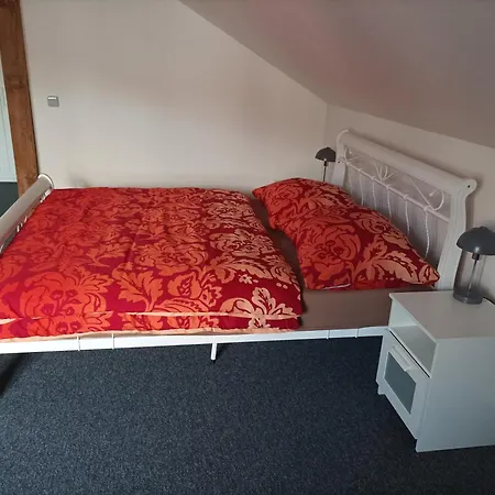 Gæstehus Kavarna A Penzion Orava *